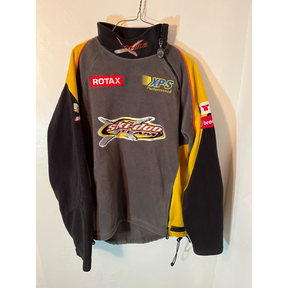 Med skidoo sweatshirt